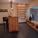 Daire 2-zimmer Mit Pool, Sauna Und Fitness